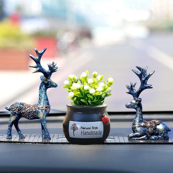 2pcs Deer Ornament Figurines,Creative Deer Decor Decoration, Car Interior Reindeer Accessory Couple Plush Ornaments, Desktop Center Statue ,Shape Scul