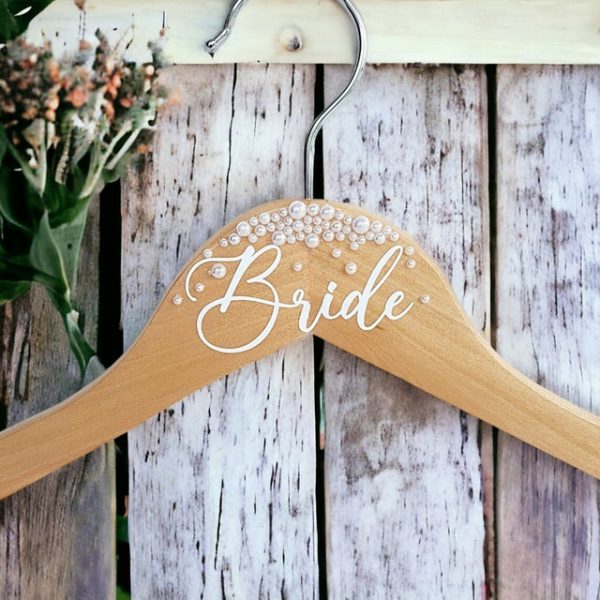 Bride Wedding Dress Hanger, Wooden Bridal Hanger with Pearls and Bow, Personalized Custom Name Hanger for Wedding Gown, Bridal Shower Gift, Bride Coat